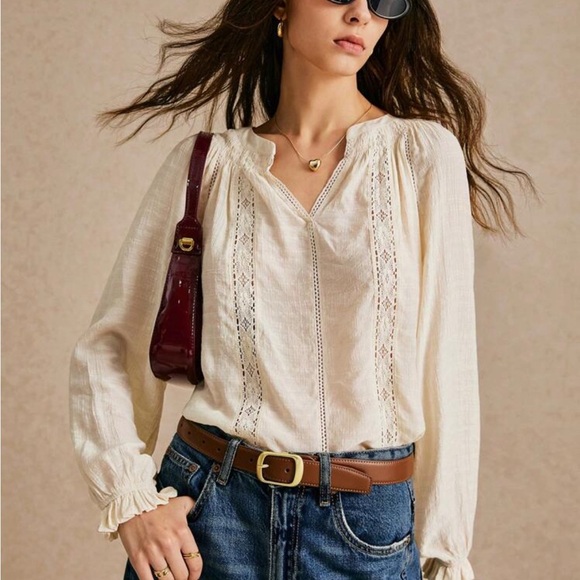NEW Elegant Cream Blouse - Picture 1 of 4
